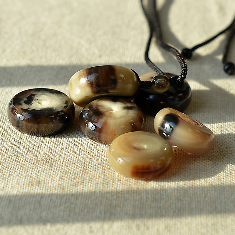 티베트산 천연 야크 뿔 평화 펜던트 (건강과 웰빙을 위 - Health Wellness Bracelet 리뷰 및 가격